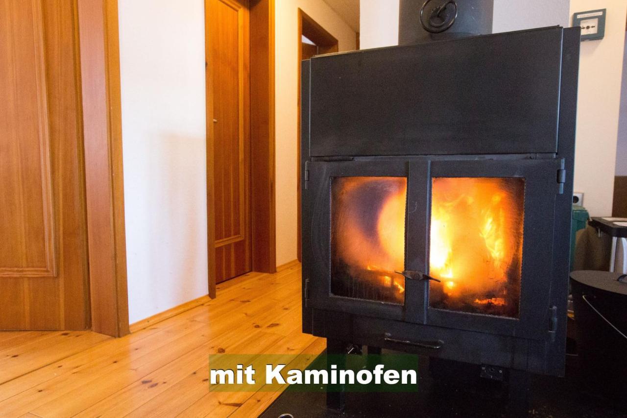Wohlfuehl-Ferienwohnung 80 Qm, 8 Personen, Aussicht & Heimkino ทอดท์เนา ภายนอก รูปภาพ